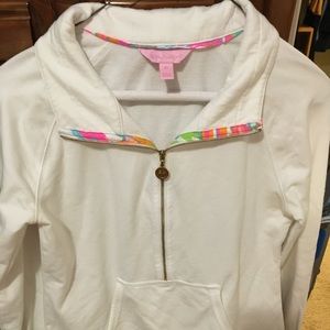 Lilly Pulitzer pullover size xs